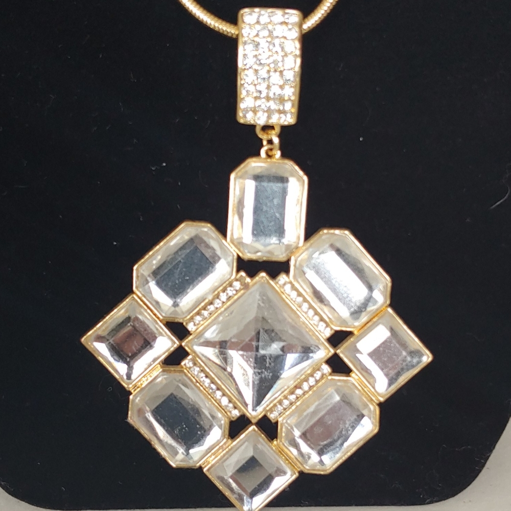 ☀SALE 4 for$20☀                 Big Crystal Pendant